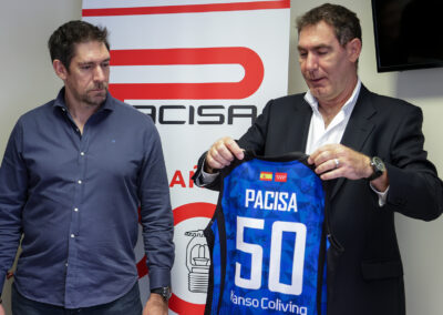 492a0302 copia 38445 O
